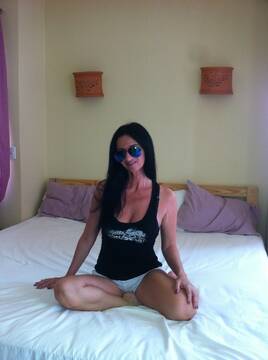 Public Photo of LedyBarbara