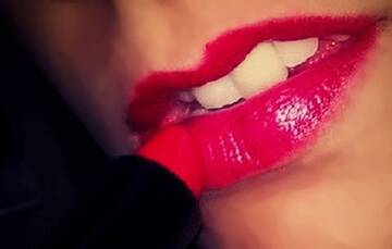 Preparo le mie labbra..