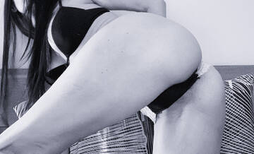 Public Photo of -Emmanuelle__