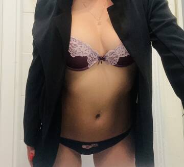 Public Photo of Ariel96