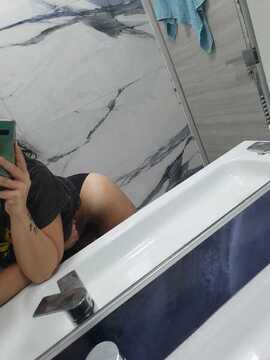 Public Photo of LaDeaCalipso