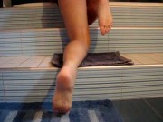 Mi preparo un bagno e improvvisamente ... mi viene voglia di toccarmi e infilarmi qualcosa